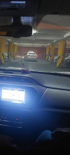 عکس پارکینگ طالقانی