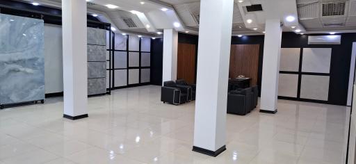 عکس فروشگاه کاشی و سرامیک آقای کاشی