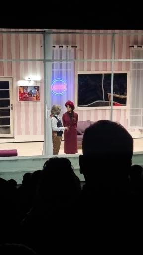 عکس پردیس تئاتر شهرزاد