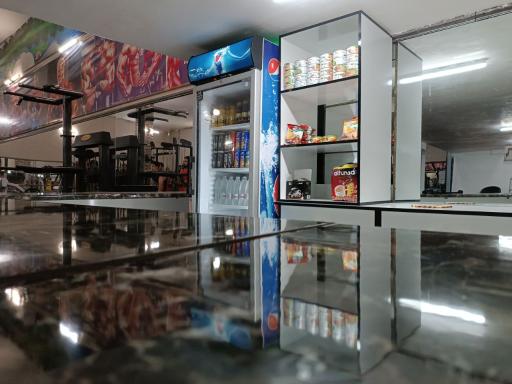 عکس باشگاه بدنسازی قهرمان ساز