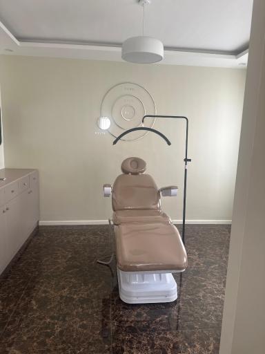 عکس کلینیک زیبایی دکتر مجید قاسمی معبود