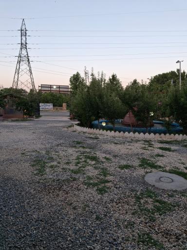 عکس باغ رستوران ارکیده سفید