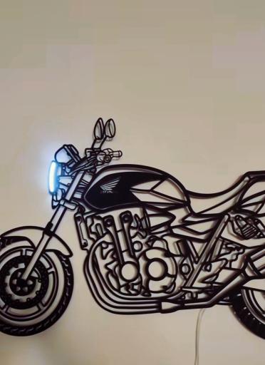 عکس برش لیزر کات لاین