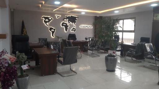 عکس دپارتمان تخصصیِ‌ املاک دکتر ملک