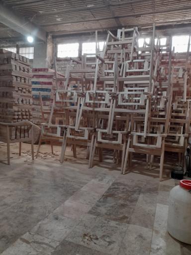 عکس گروه تولیدی صندلی زیکا چوب