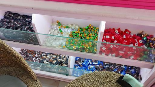 عکس کافه آ پلاس