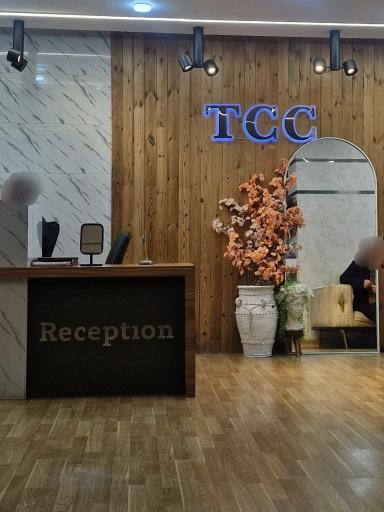 عکس دکتر ایمان صالحی فرد