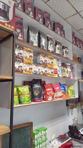 عکس قهوه فروشی بزرگمهر