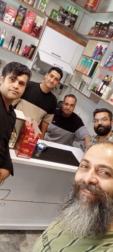 عکس قهوه فروشی بزرگمهر