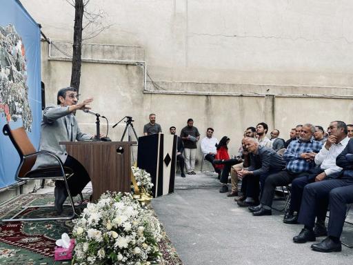 عکس دفتر دکتر محمود احمدی نژاد