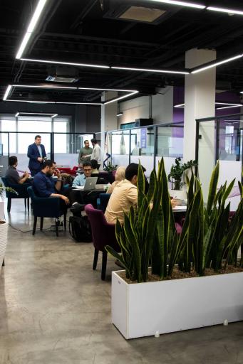 عکس شرکت سوییچ