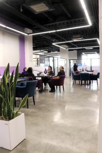 عکس شرکت سوییچ