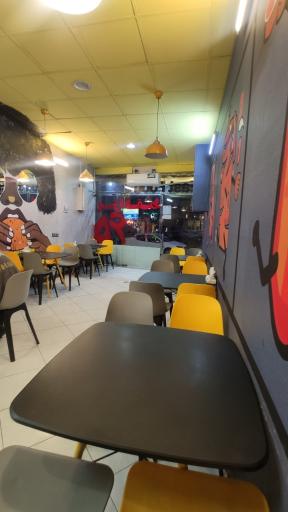 عکس پیتزا شاهان، شعبه ۲