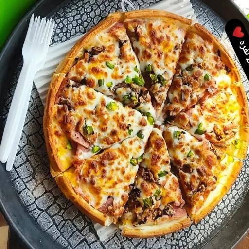 عکس پیتزا شاهان، شعبه ۲