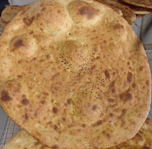 نان تنوری محلی ممتاز