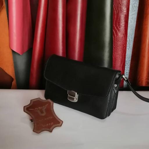 عکس چرم عرشیا