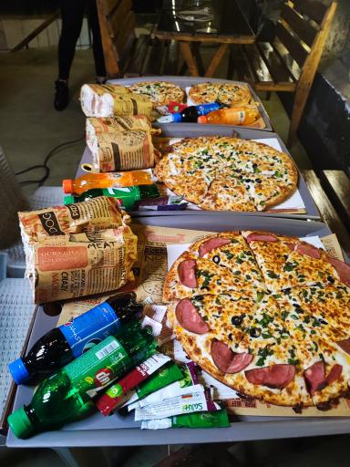 عکس پیتزا شاهان، شعبه ۲