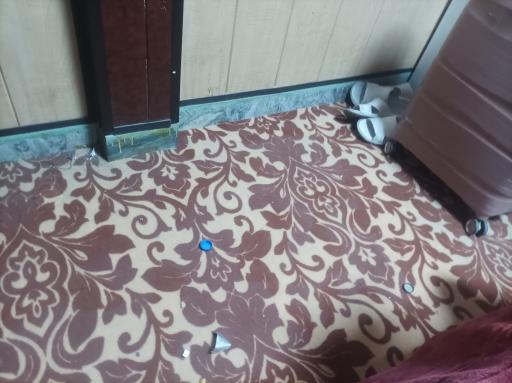 عکس هتل پیروز