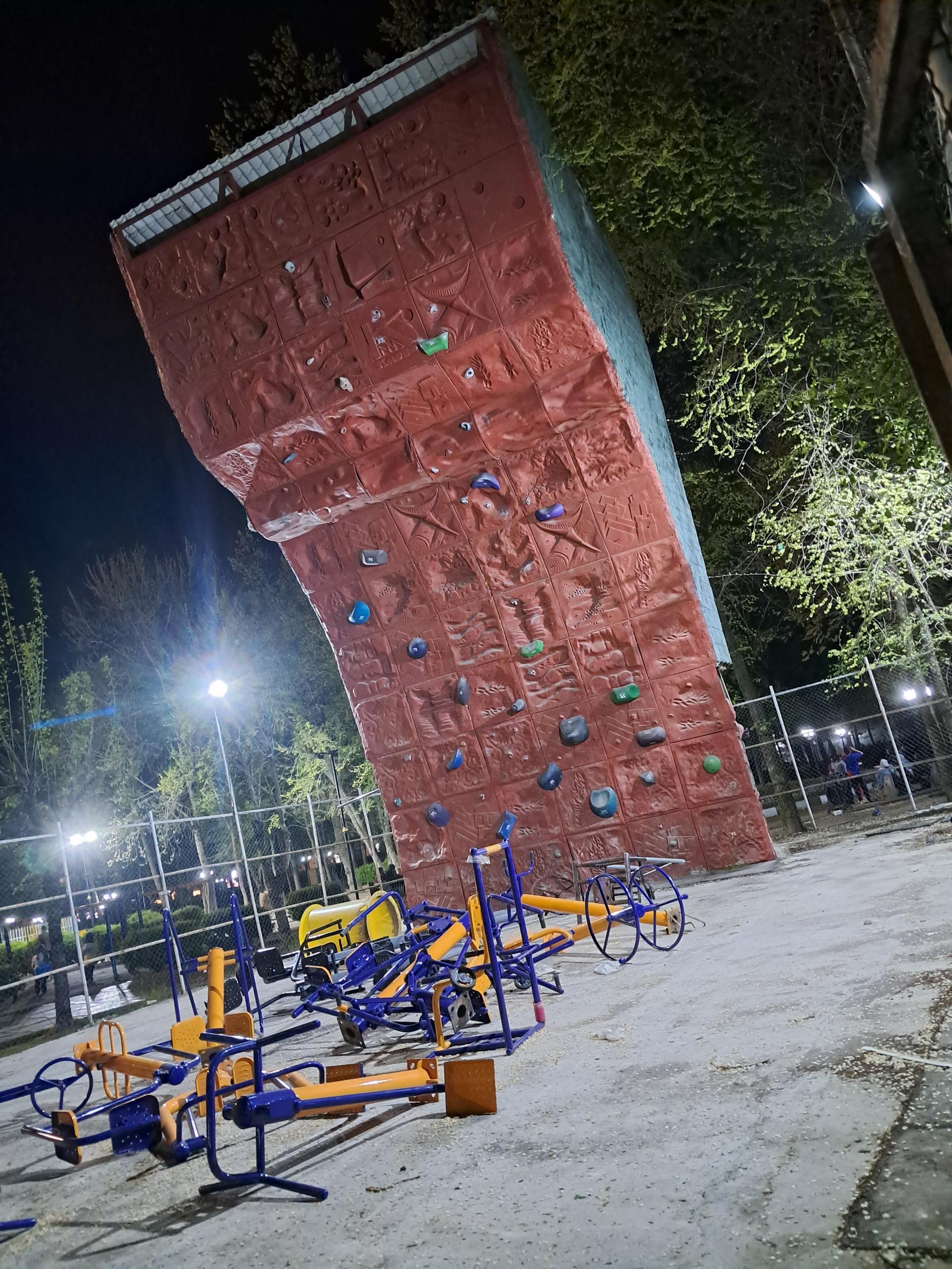 عکس شهربازی پارک محتشم