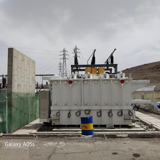 عکس پست برق پرندک