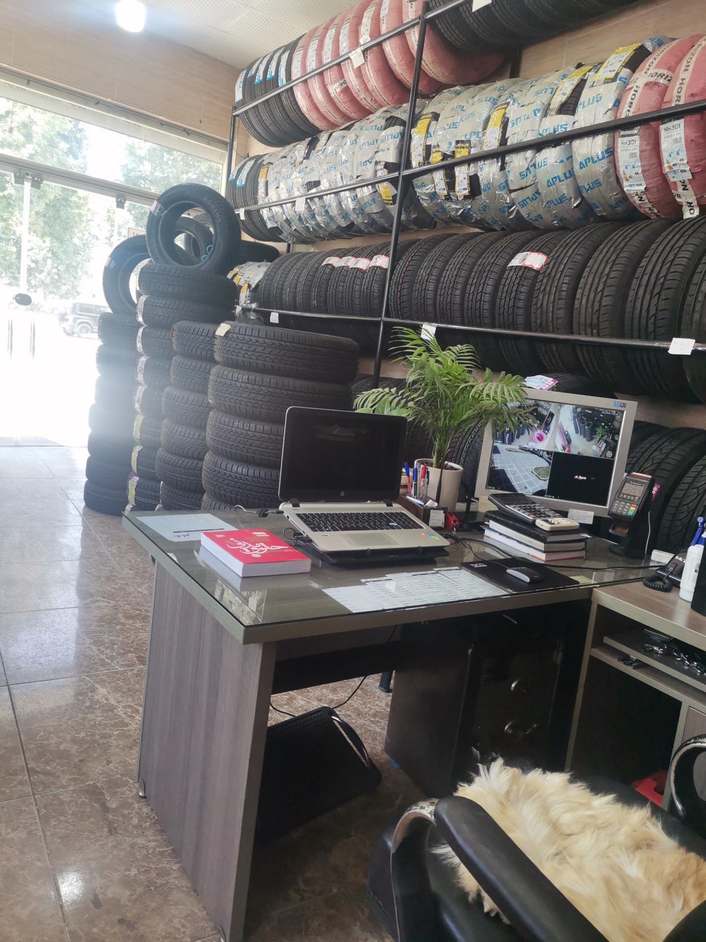 عکس فروشگاه لاستیک امینی 