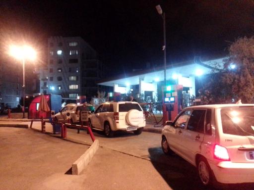 عکس پمپ بنزین 