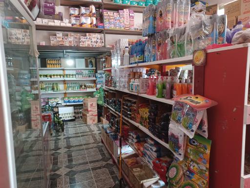 عکس سوپر مارکت برهانی