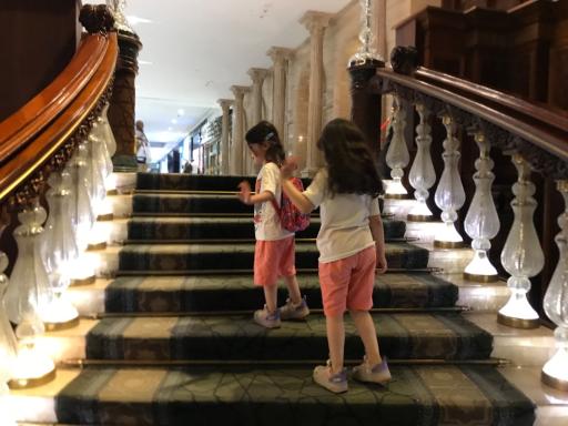 عکس کتابخانه جندی شاپور ایران مال