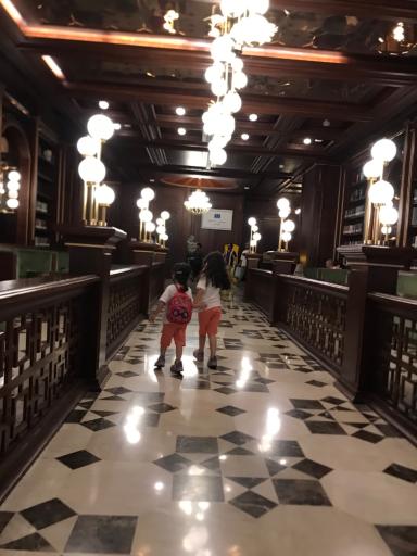 عکس کتابخانه جندی شاپور ایران مال