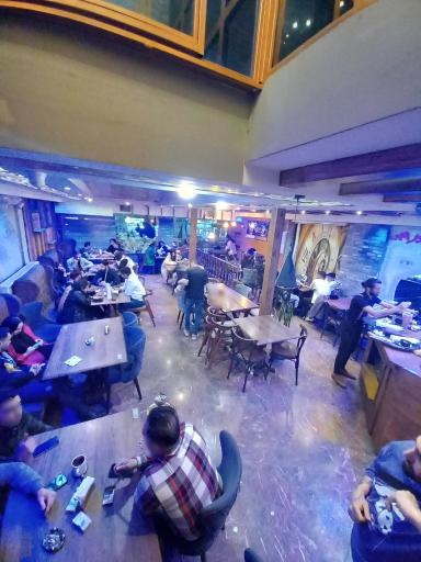 عکس کافه رستوران ایتالیایی ژولی