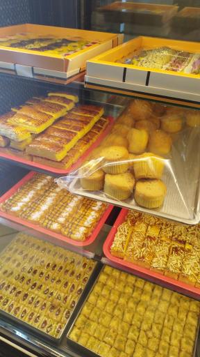 عکس فروشگاه افق کوروش