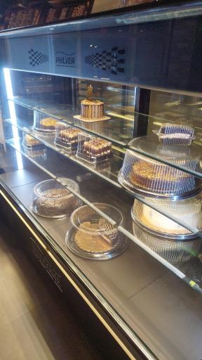 فروشگاه افق کوروش