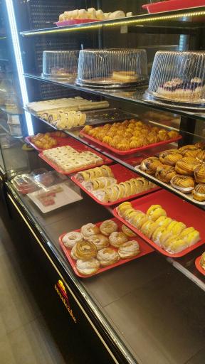 عکس فروشگاه افق کوروش