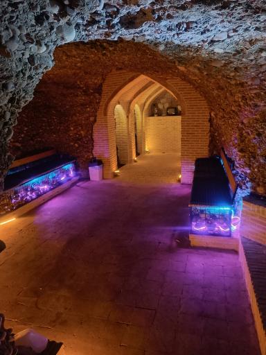 عکس قمش تاریخی مومنون