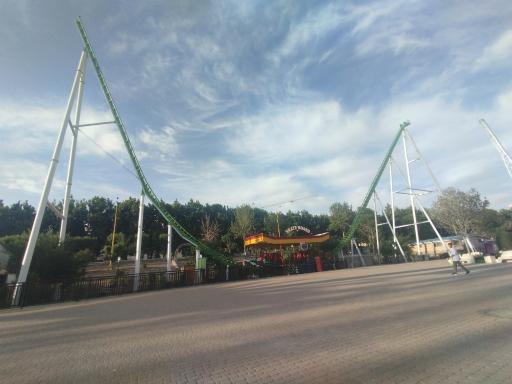 عکس اسکیت هوایی