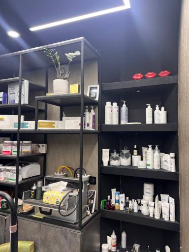 عکس مرکز لیزر برکه