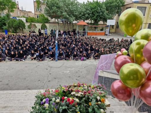 عکس دبیرستان ام ابیها