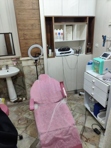 عکس درمانگاه شبانه روزی بوعلی