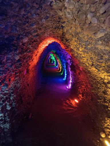 عکس قمش تاریخی مومنون