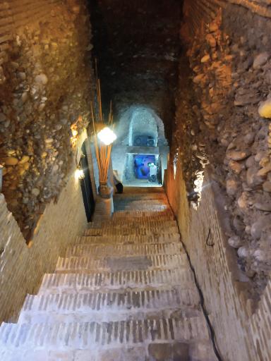 عکس قمش تاریخی مومنون