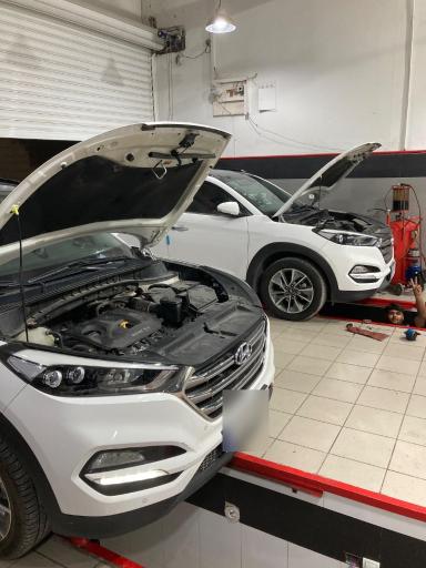 عکس کلینیک خودروهای هیوندا و کیا حسین کریمی