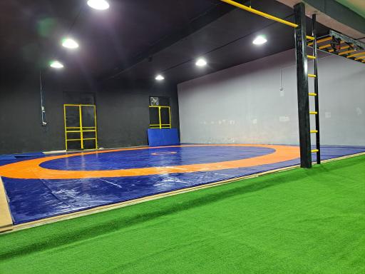 آکادمی ورزشی فرجاد