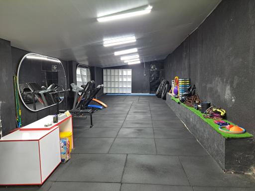 آکادمی ورزشی فرجاد