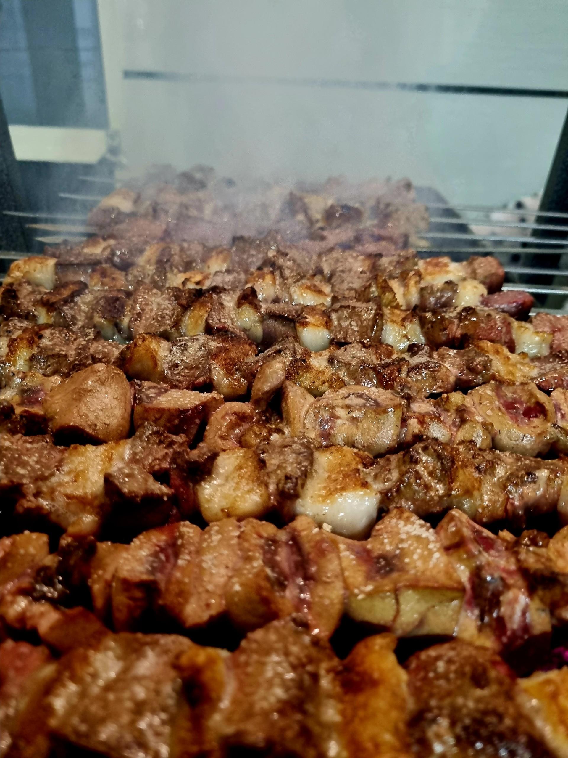 عکس جگرکی عموحسین
