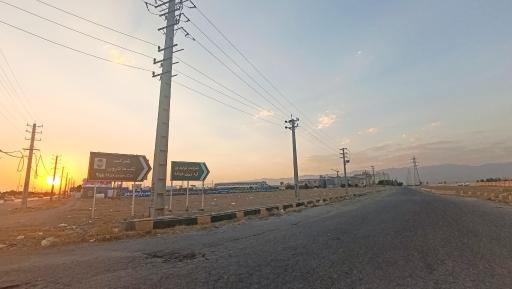 عکس پارکینگ تک ماکارون