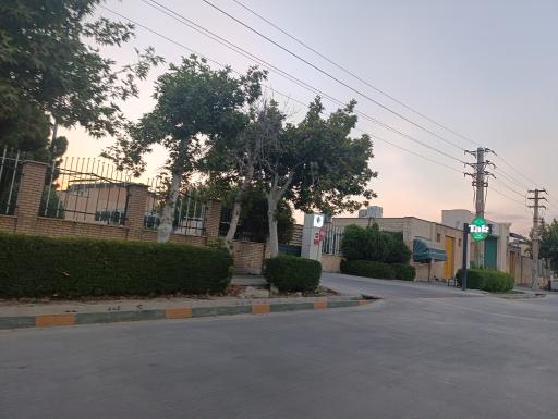 عکس پارکینگ تک ماکارون