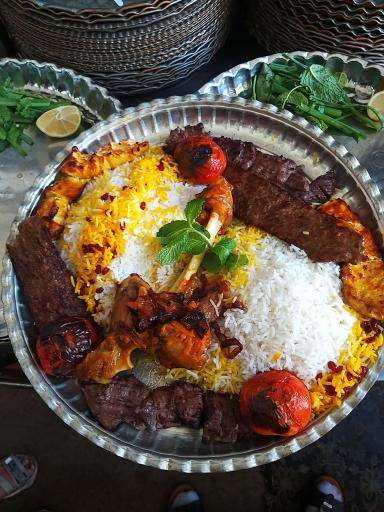 عکس چلوکبابی عمو اسی شعبه مرکزی حاج اسماعیل ستارگان