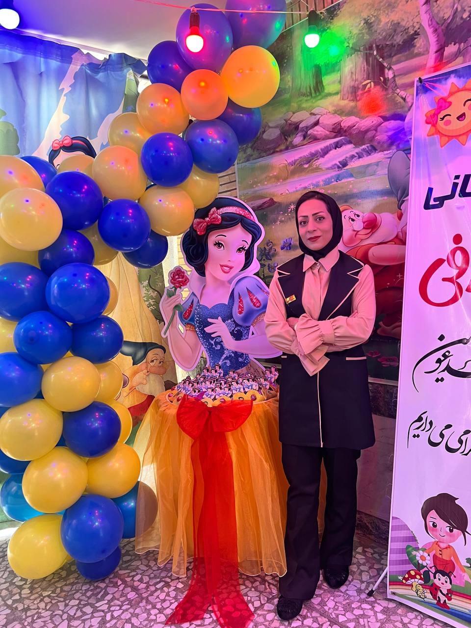 عکس کودکستان  سفید برفی 