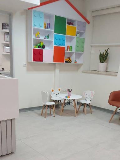 دکتر فاطمه جوادی