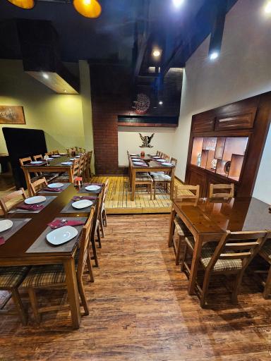 عکس کافه رستوران لیان